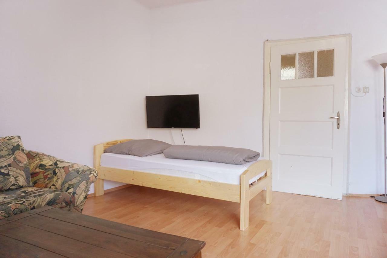 Ferienwohnung Bauknecht Pforzheim Bagian luar foto