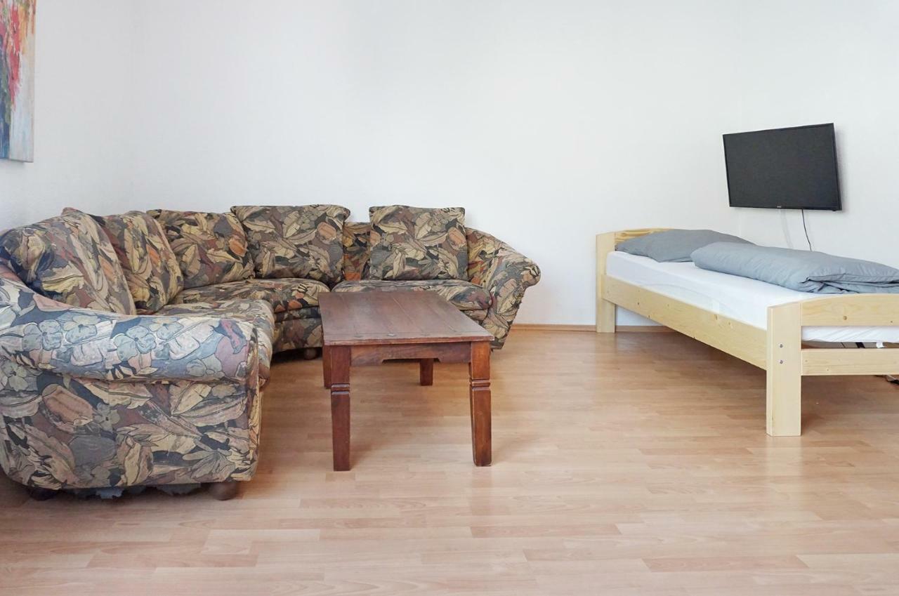Ferienwohnung Bauknecht Pforzheim Bagian luar foto